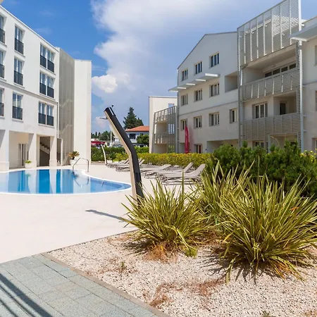 Apartment Azur With Sea View Umag Exterior foto