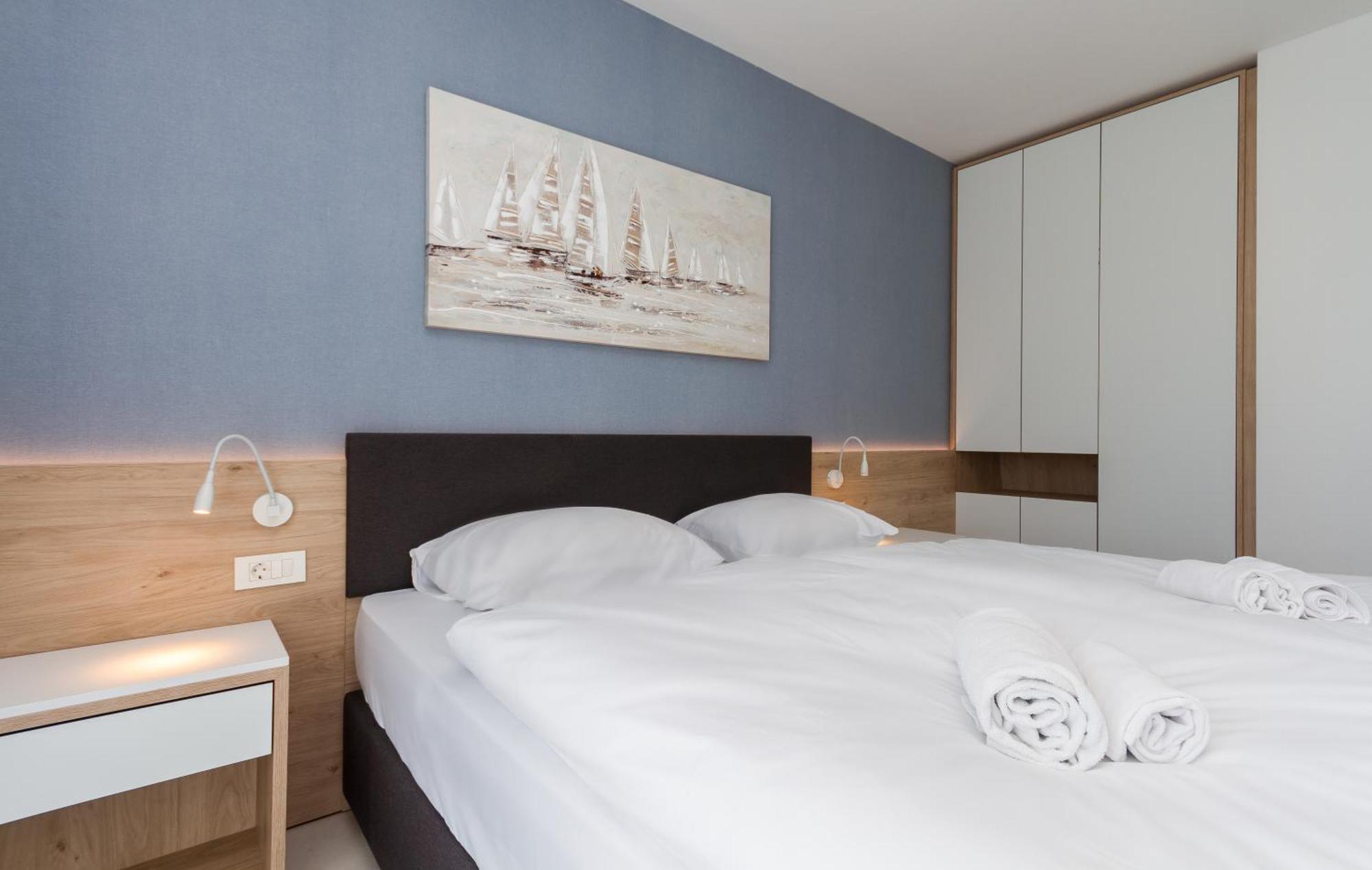 Apartment Azur With Sea View